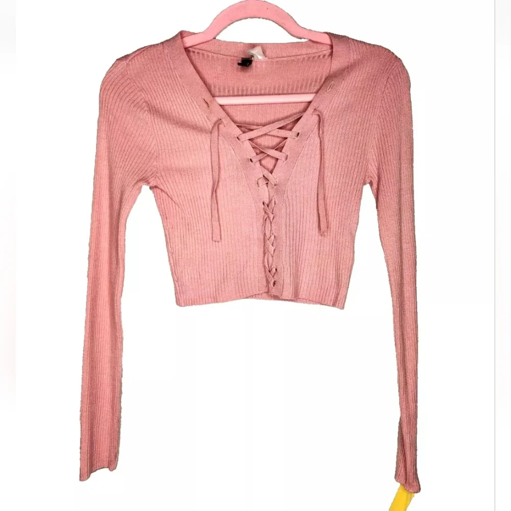 H&M Divided Lace Up Rib Knit Crop Top in Pink Size XS